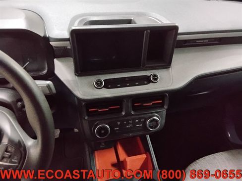 Used 2022 Ford Maverick XLT image 12