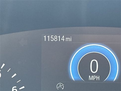 Used 2020 Ford Escape SE image 12