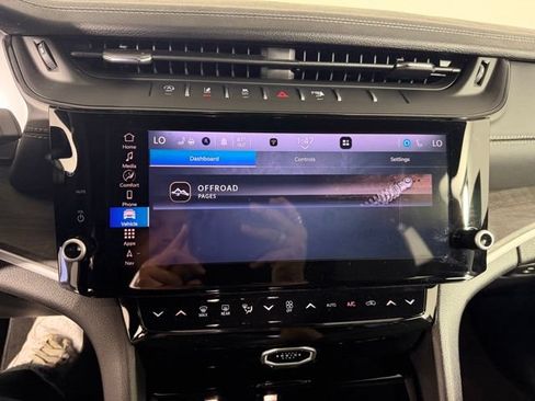 New 2026 Jeep Grand Cherokee Limited AWD/4WD image 21