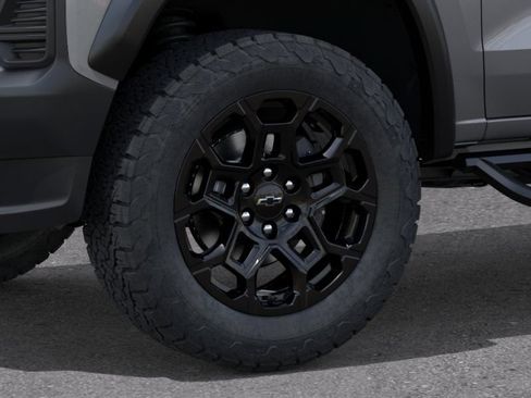 New 2026 Chevrolet Colorado Trail Boss AWD/4WD image 9