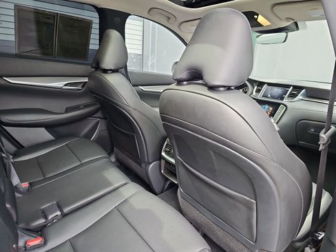 Used 2023 INFINITI QX50 Luxe FWD image 16