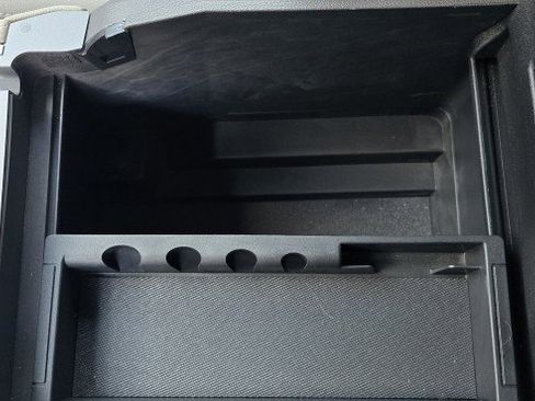 Used 2019 Ford Expedition XLT w/ Equipment Group 202A image 24