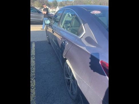 Used 2015 Subaru Legacy 2.5i Limited image 13