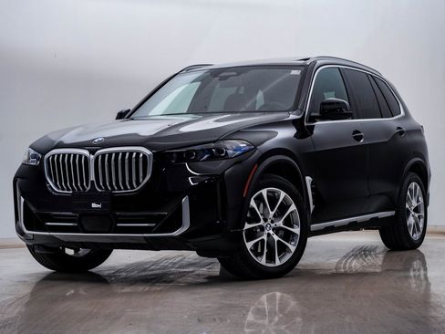 Used 2024 BMW X5 xDrive40i w/ Executive Package image 1