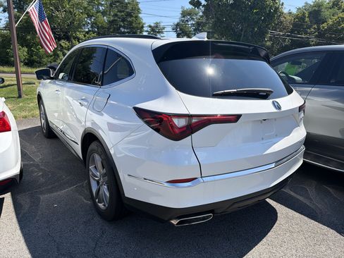Used 2022 Acura MDX SH-AWD image 5