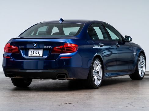 Used 2016 BMW 550i xDrive Sedan AWD/4WD image 7
