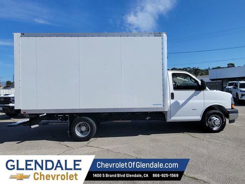 New 2026 Chevrolet Blazer EV RS image 11