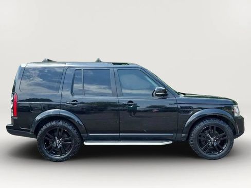 Used 2016 Land Rover LR4 HSE Silver Edition AWD/4WD image 9