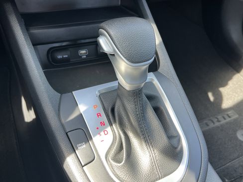 Certified 2023 Kia Forte LXS image 29