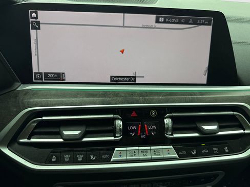 Used 2020 BMW X7 xDrive40i w/ Executive Package AWD/4WD image 25
