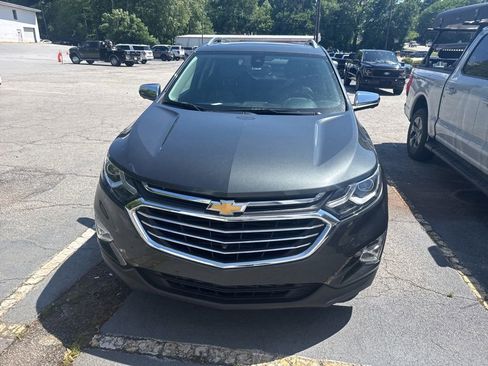 Used 2020 Chevrolet Equinox Premier FWD image 1