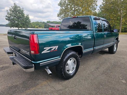 Used 1998 Chevrolet Silverado 1500 4x4 Extended Cab w/ Preferred Equipment Group 2 image 5