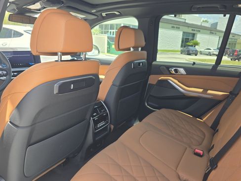 New 2026 BMW X5 sDrive40i w/ Climate Comfort Package RWD image 12