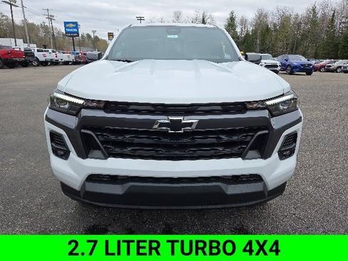 New 2026 Chevrolet Colorado LT w/ LT Convenience Package AWD/4WD image 3