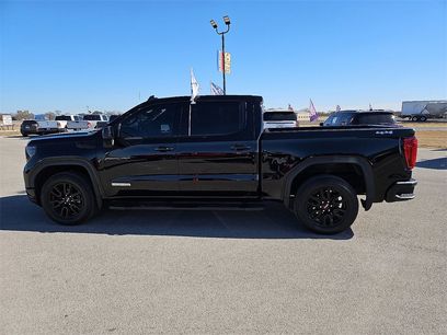 Used 2022 GMC Sierra 1500 Elevation w/ LPO, Elevation Black Package