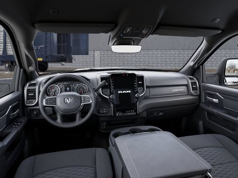 New 2026 RAM 2500 Big Horn AWD/4WD image 8