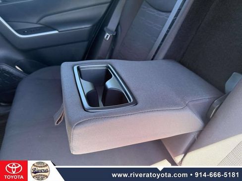 Used 2023 Toyota RAV4 SE w/ Weather & Moonroof Package AWD/4WD image 18