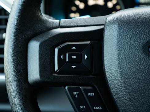 Used 2020 Ford F150 XLT w/ Equipment Group 302A Luxury image 20