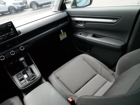 Used 2026 Honda CR-V EX image 11