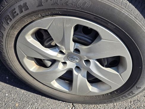 Used 2023 Toyota RAV4 XLE w/ XLE Grade Weather Package image 13