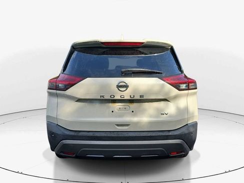 Used 2021 Nissan Rogue SV w/ Premium Package FWD image 7