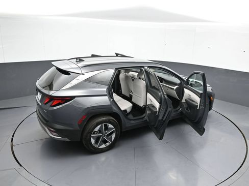Certified 2025 Hyundai Tucson SEL AWD/4WD image 45