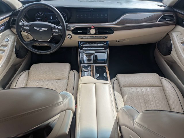 Used 2017 Genesis G90 3.3T Premium RWD image 15