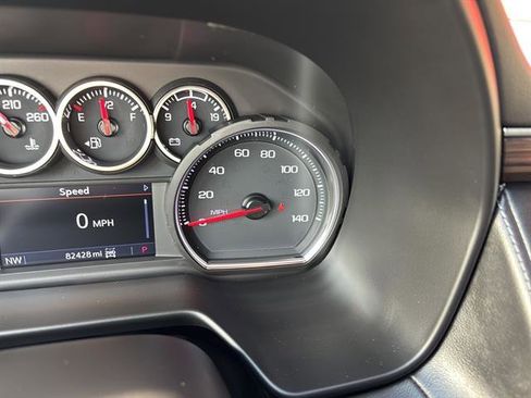 Used 2021 Chevrolet Suburban LS image 27