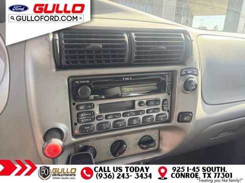 Used 2003 Ford Explorer Sport Trac XLT RWD image 9