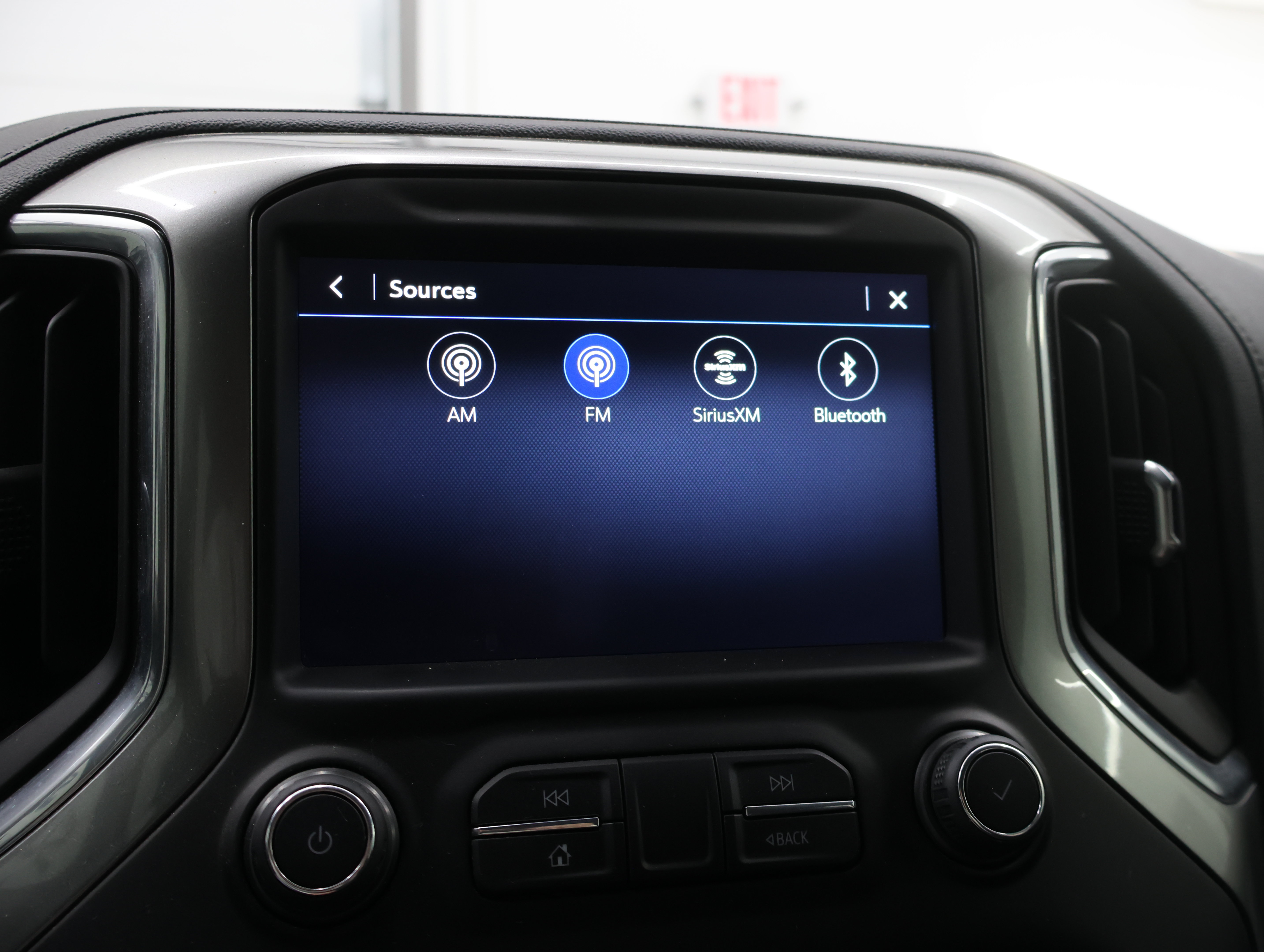 Used 2021 Chevrolet Silverado 2500 LT w/ Midnight Edition AWD/4WD image 52