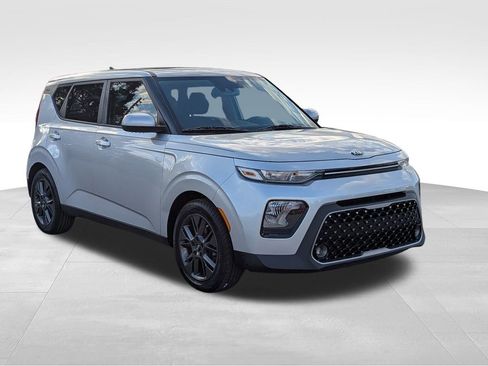 Certified 2021 Kia Soul EX image 2