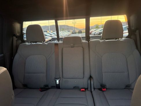 Used 2023 RAM 1500 Big Horn AWD/4WD image 19