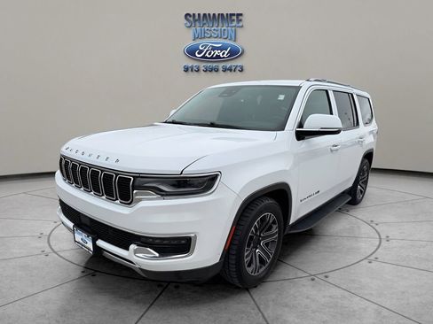 Used 2022 Jeep Wagoneer Series III image 1