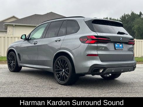 Used 2025 BMW X5 xDrive40i w/ M Sport Package AWD/4WD image 5