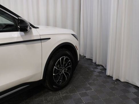 New 2026 Lincoln Nautilus Premier image 43