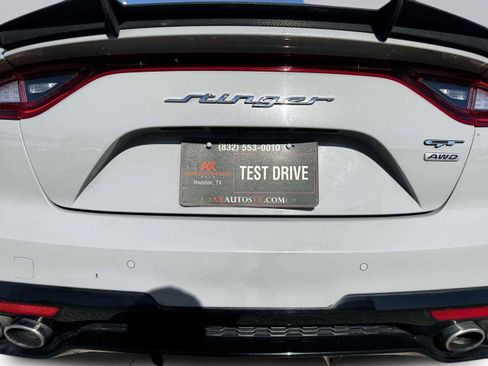 Used 2020 Kia Stinger GT2 image 16