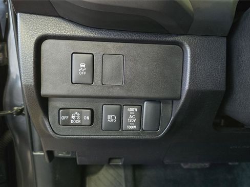 Used 2023 Toyota Tacoma TRD Sport image 20