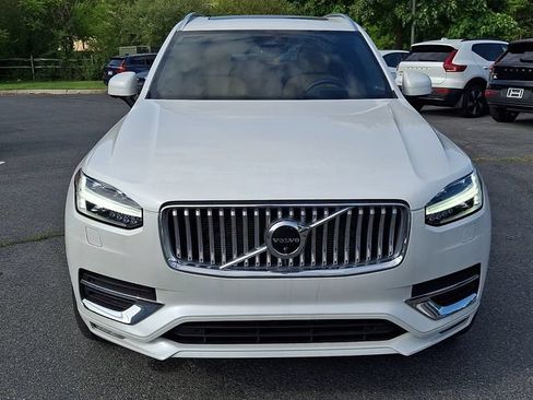 Used 2023 Volvo XC90 B6 Ultimate w/ Lounge Package AWD/4WD image 2