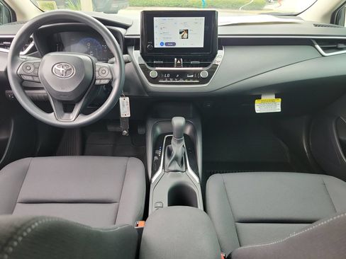Used 2026 Toyota Corolla LE FWD image 12