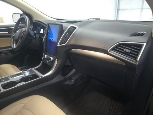 Used 2023 Ford Edge SEL w/ Convenience Package AWD/4WD image 8
