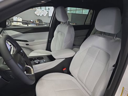New 2026 Jeep Cherokee Laredo AWD/4WD image 15