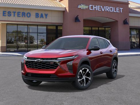 New 2026 Chevrolet Trax RS w/ Driver Confidence Package image 30