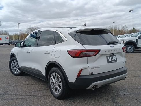 Used 2024 Ford Escape Active AWD/4WD image 23