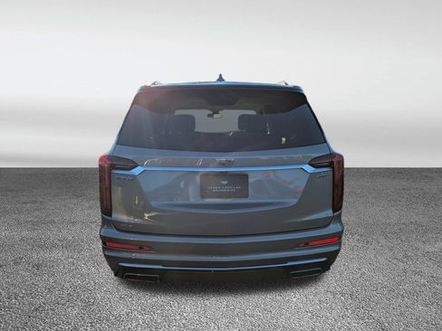 Used 2023 Cadillac XT6 Premium Luxury image 30