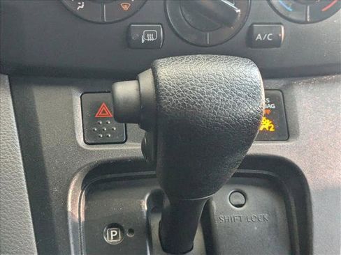 Used 2020 Nissan NV200 SV image 13