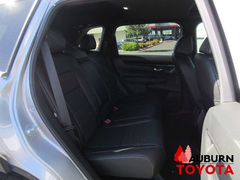 Used 2025 Honda CR-V Sport-L image 17