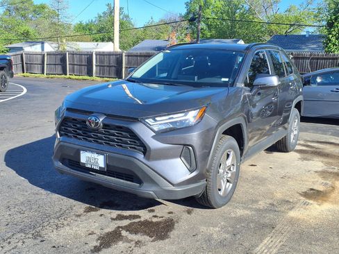 Certified 2025 Toyota RAV4 XLE FWD image 29