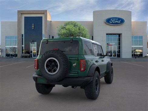 New 2025 Ford Bronco Badlands image 8