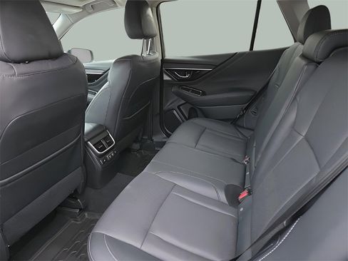 Used 2020 Subaru Outback Limited w/ Popular Package #2 image 13