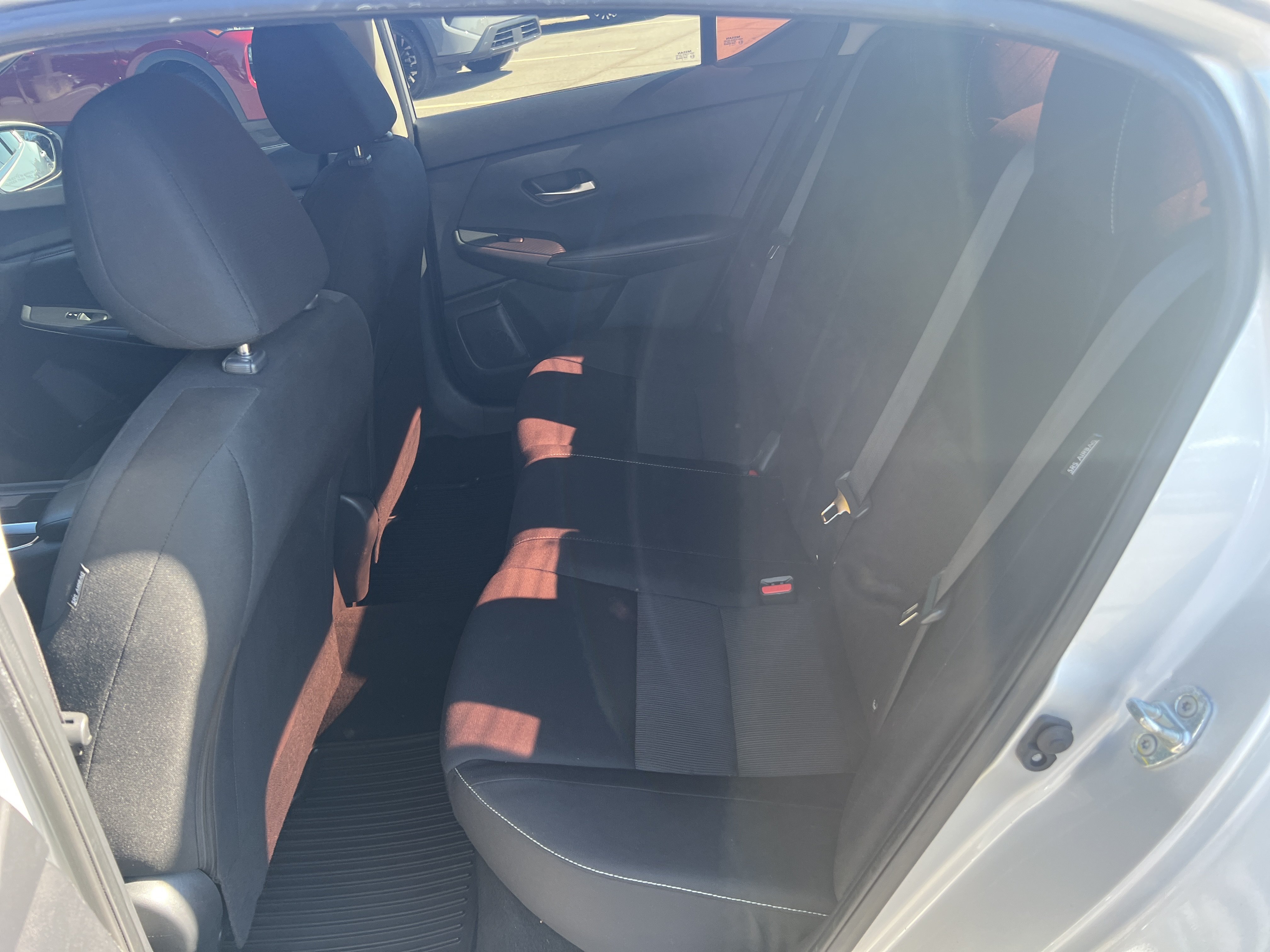 Used 2022 Nissan Sentra SV FWD image 14